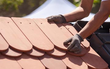 Moulton Eaugate roof tile contractors